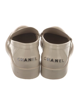 Chanel 2023 Interlocking CC Logo