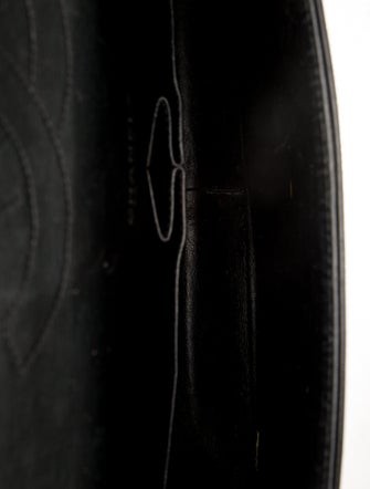 Chanel Classic Maxi Double Flap Bag