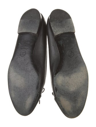 Chanel Interlocking CC Logo Leather Ballet Flats