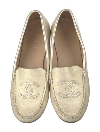 Chanel Interlocking CC Logo Leather Loafers
