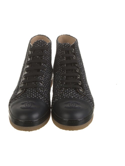 Chanel 2015 Interlocking CC Logo Lace-Up Boots