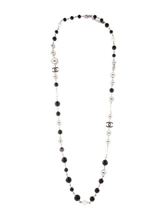 Chanel Pearl, Mother of Pearl, & Strass CC Necklace