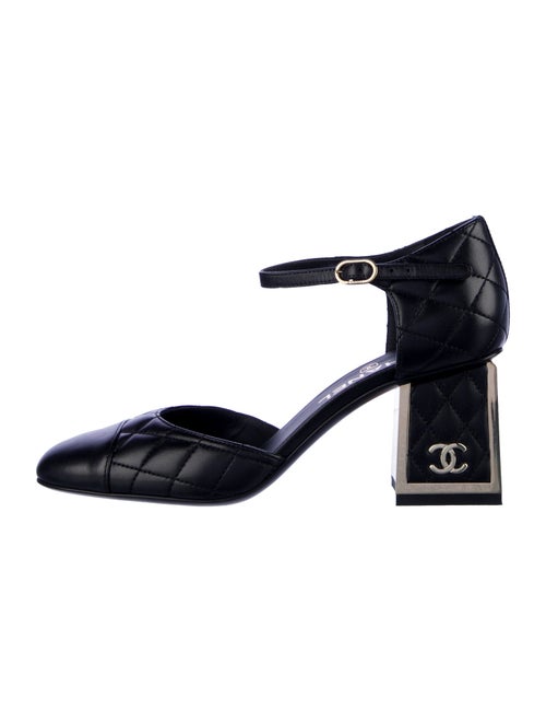 Chanel 2024 Interlocking CC Logo D'Orsay Pumps