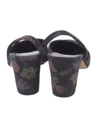 Chanel Interlocking CC Logo Canvas Slingback Pumps