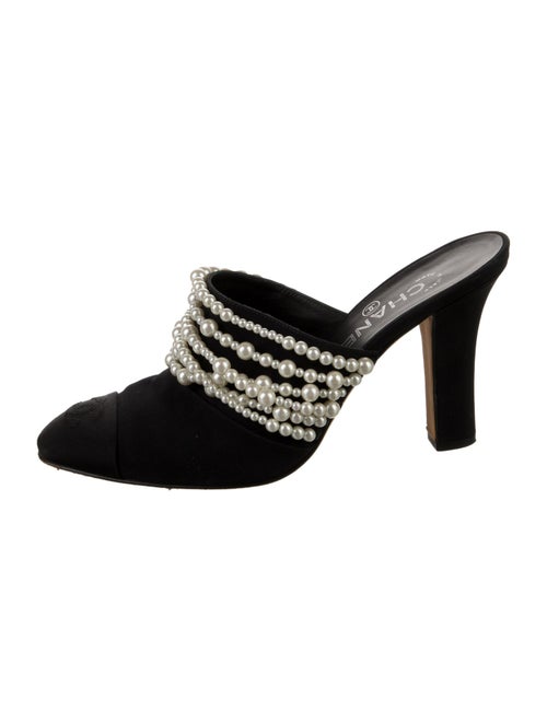 Chanel 2017 Interlocking CC Logo Mules