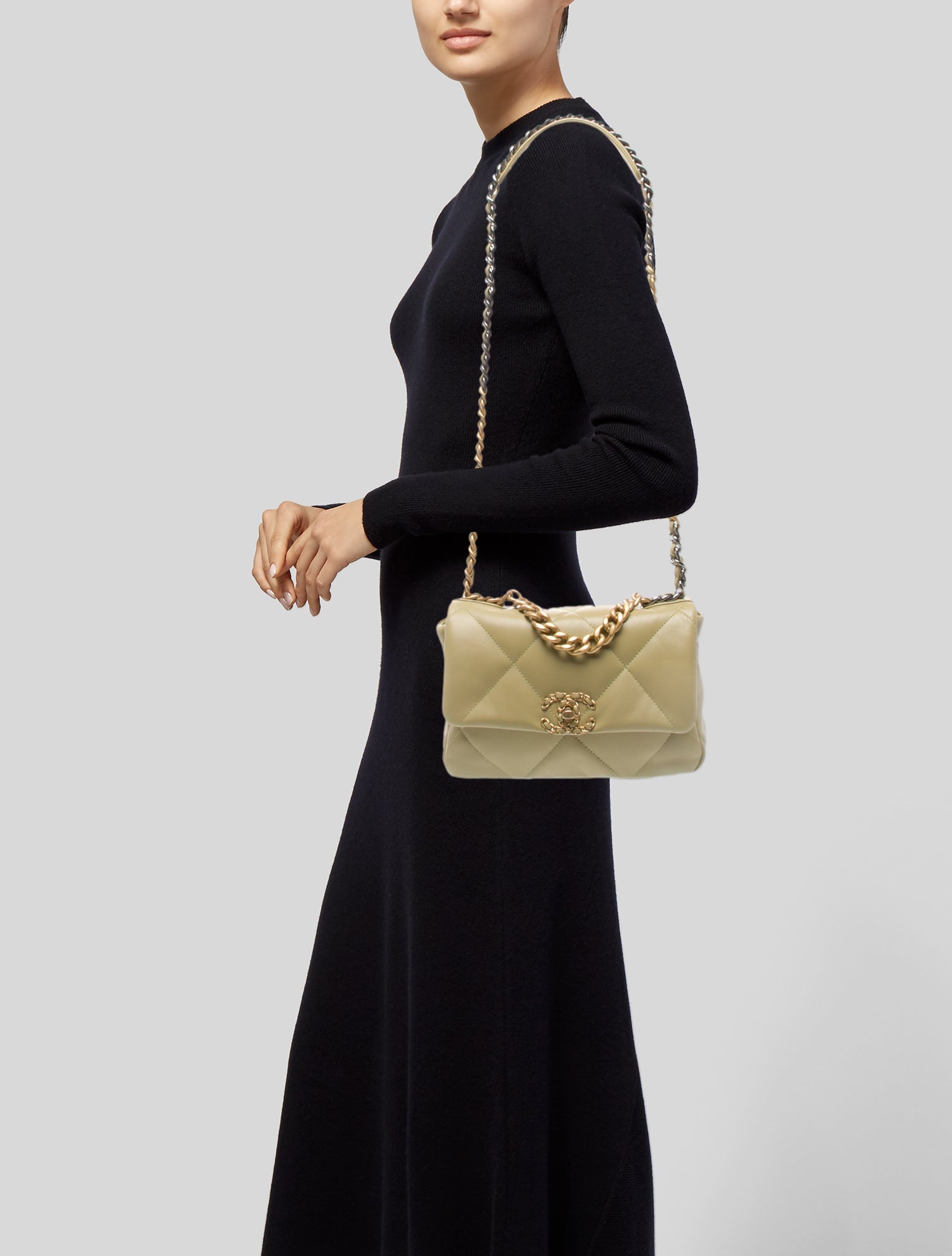 Chanel Medium 19 Flap Bag