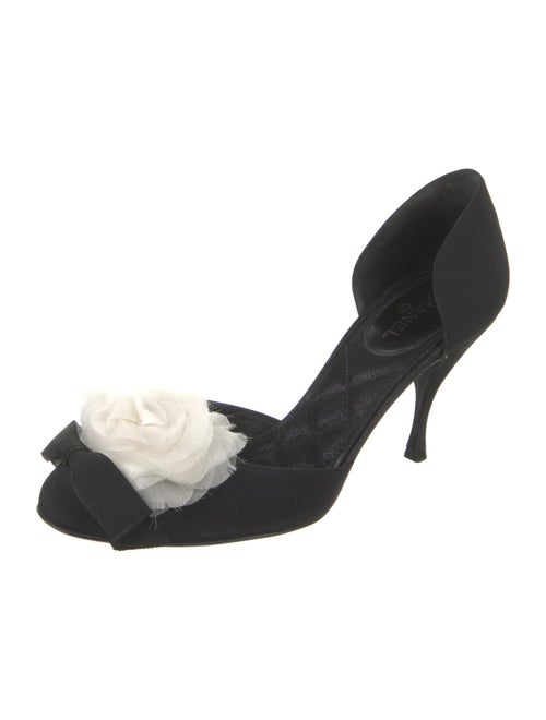Chanel 2009 Interlocking CC Logo D'Orsay Pumps