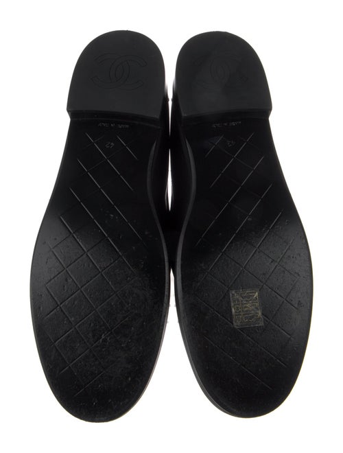 Chanel Interlocking CC Logo Leather Loafers
