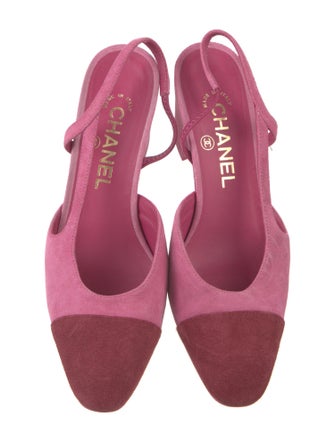 Chanel 2023 Interlocking CC Logo Slingback Pumps
