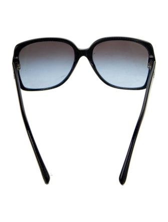 Chanel Interlocking CC Logo Oversize Sunglasses