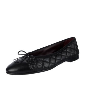 Chanel Interlocking CC Logo Leather Ballet Flats