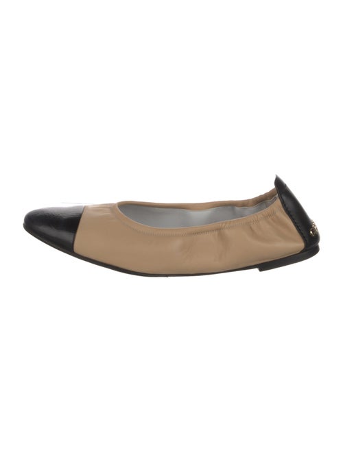 Chanel 2022 Interlocking CC Logo Ballet Flats