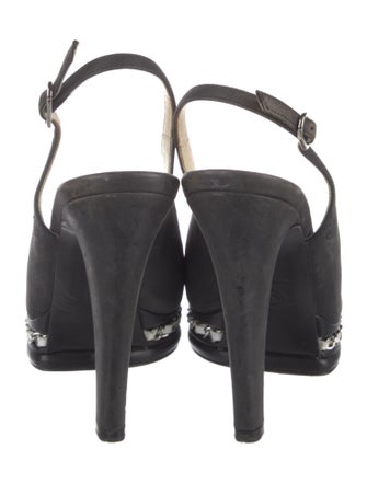 Chanel Interlocking CC Logo Leather Slingback Pumps
