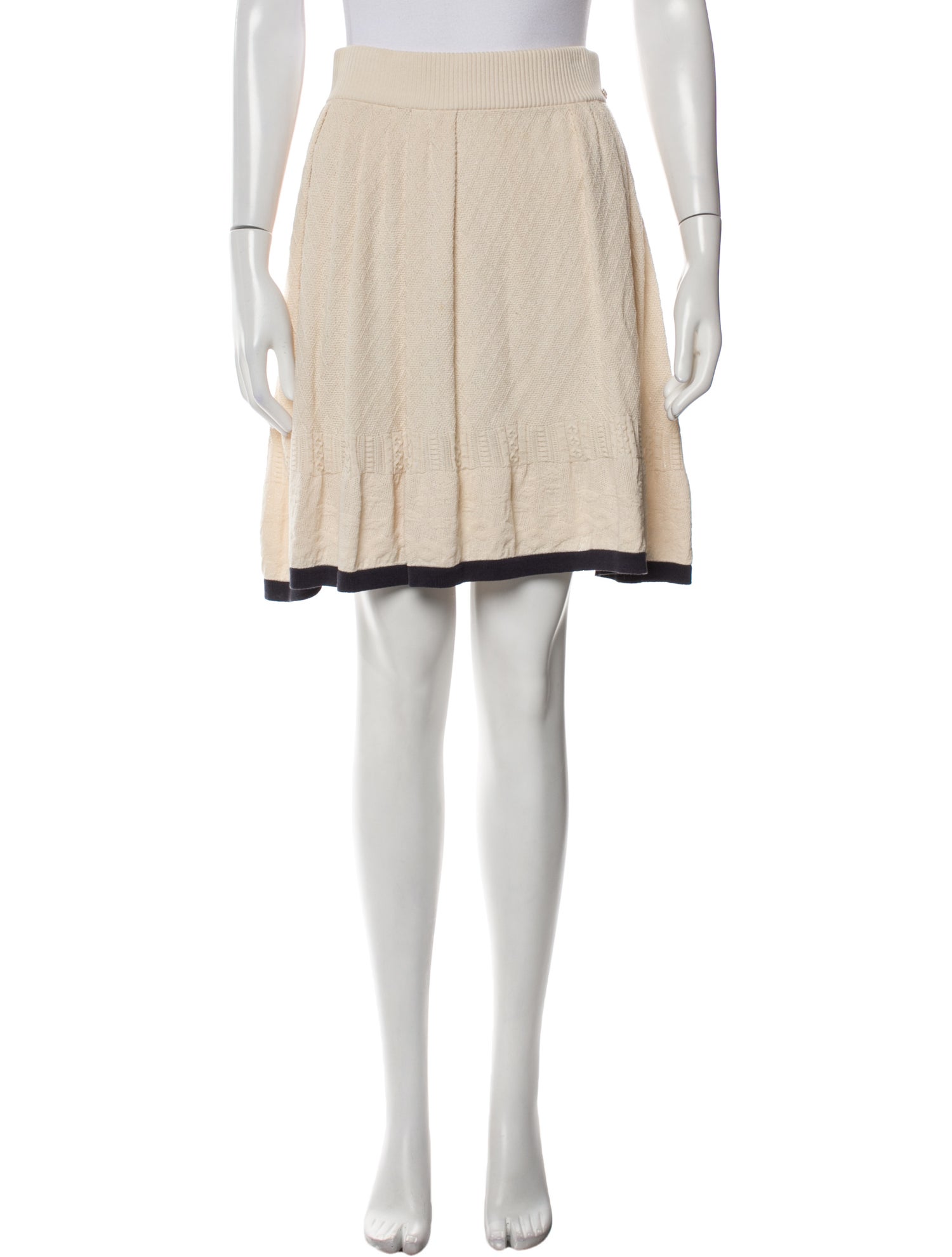 Chanel 2013 Knee-Length Skirt