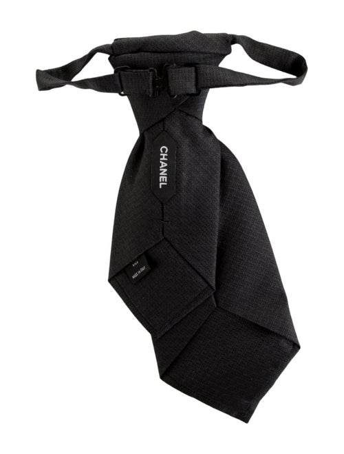 Chanel Clip On Tie