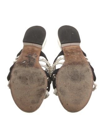 Chanel Interlocking CC Logo Patent Leather Slides