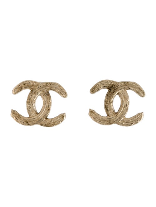 Chanel Feather Texture CC Stud Earrings