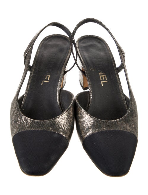 Chanel Interlocking CC Logo Leather Slingback Pumps