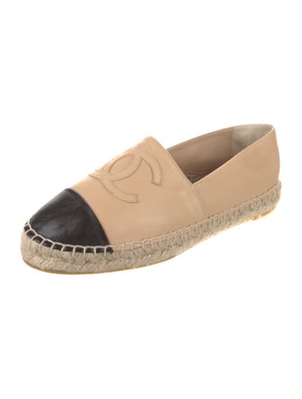 Chanel Interlocking CC Logo Leather Espadrilles