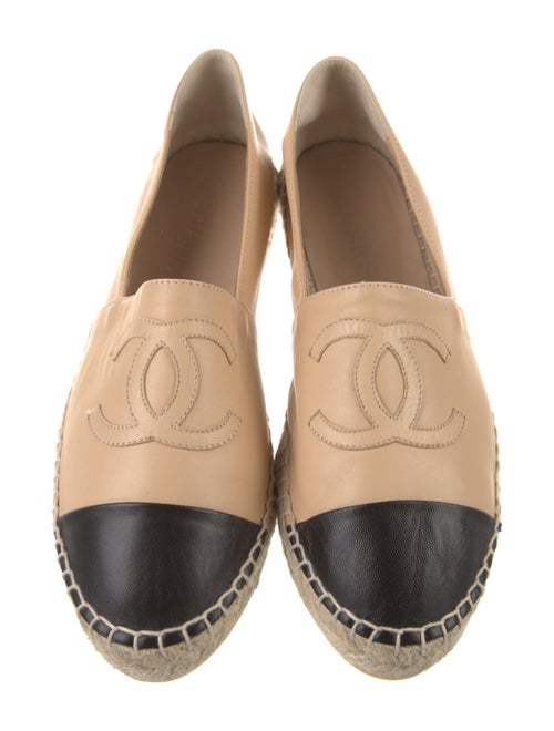 Chanel Interlocking CC Logo Leather Espadrilles