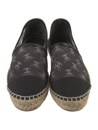 Chanel 2019 Interlocking CC Logo Espadrilles