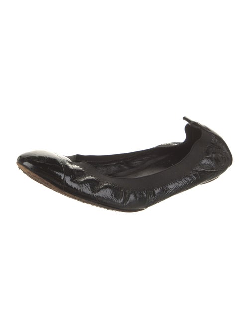 Chanel Interlocking CC Logo Leather Ballet Flats