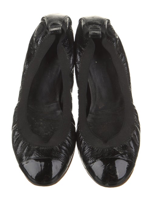 Chanel Interlocking CC Logo Leather Ballet Flats