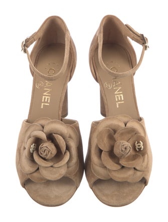 Chanel 2016 Interlocking CC Logo Sandals