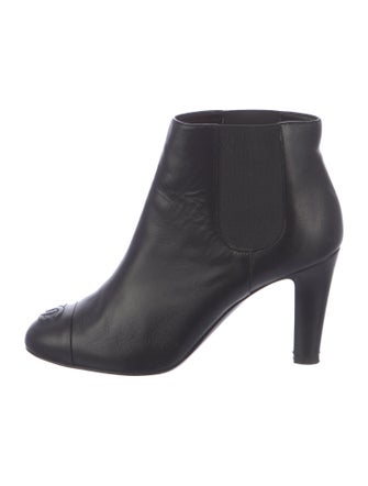 Chanel Interlocking CC Logo Leather Chelsea Boots