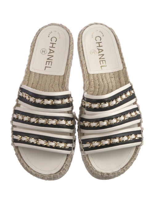 Chanel 2020 Chain-Link Accent Espadrilles