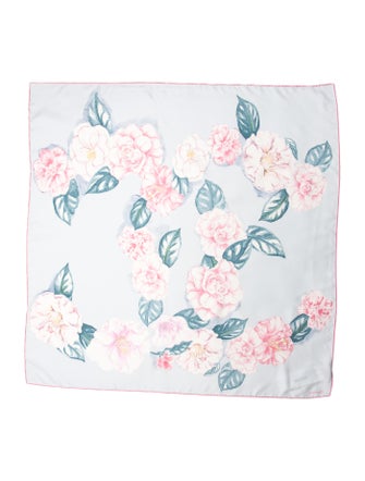 Chanel Silk 2013 Scarf