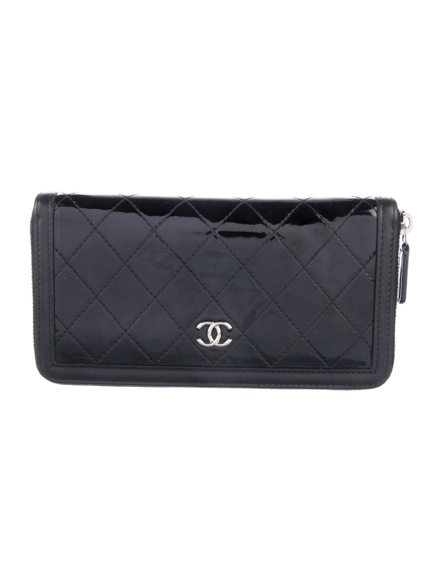 Chanel 2014-2015 Interlocking CC Logo Trifold Wallet