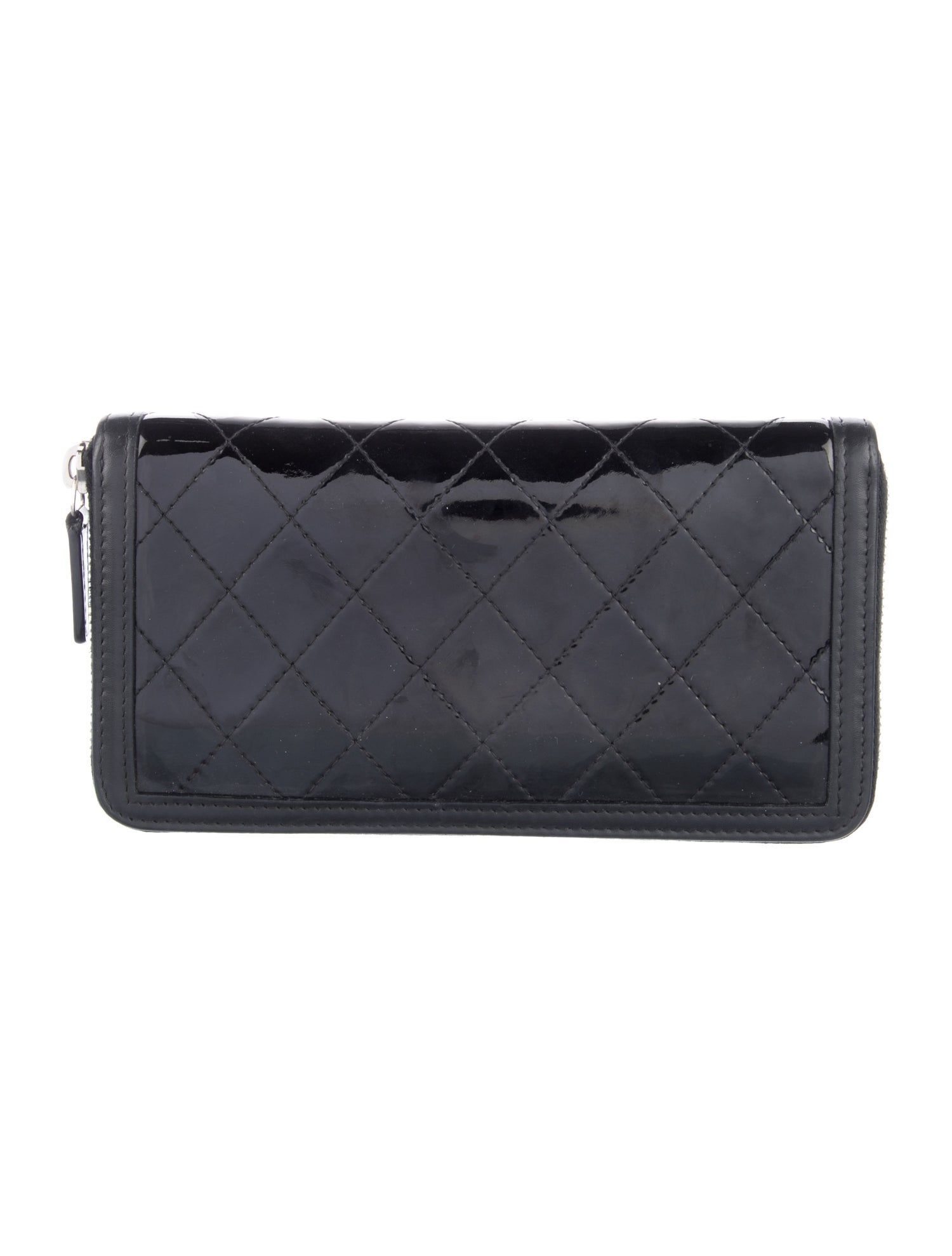 Chanel 2014-2015 Interlocking CC Logo Trifold Wallet