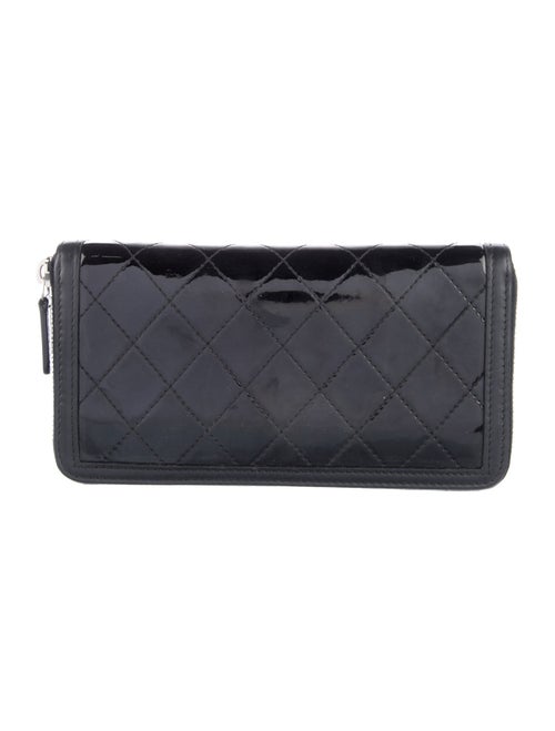 Chanel 2014-2015 Interlocking CC Logo Trifold Wallet