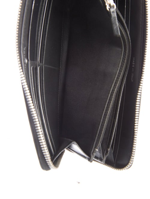 Chanel 2014-2015 Interlocking CC Logo Trifold Wallet