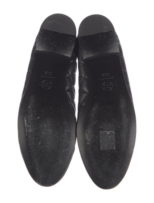 Chanel Interlocking CC Logo Leather Ballet Flats