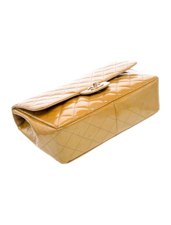 Chanel Classic Jumbo Single Flap Bag