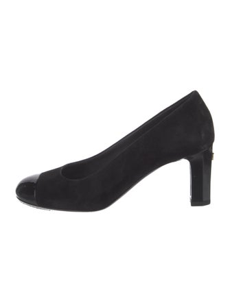 Chanel Interlocking CC Logo Suede Pumps
