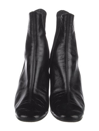 Chanel Interlocking CC Logo Patent Leather Chelsea Boots