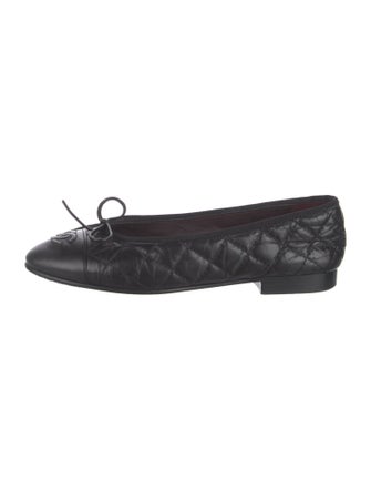 Chanel Interlocking CC Logo Leather Flats