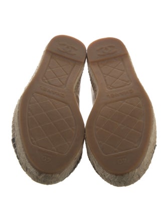 Chanel Interlocking CC Logo Leather Espadrilles
