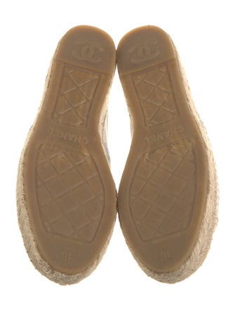 Chanel Interlocking CC Logo Leather Espadrilles
