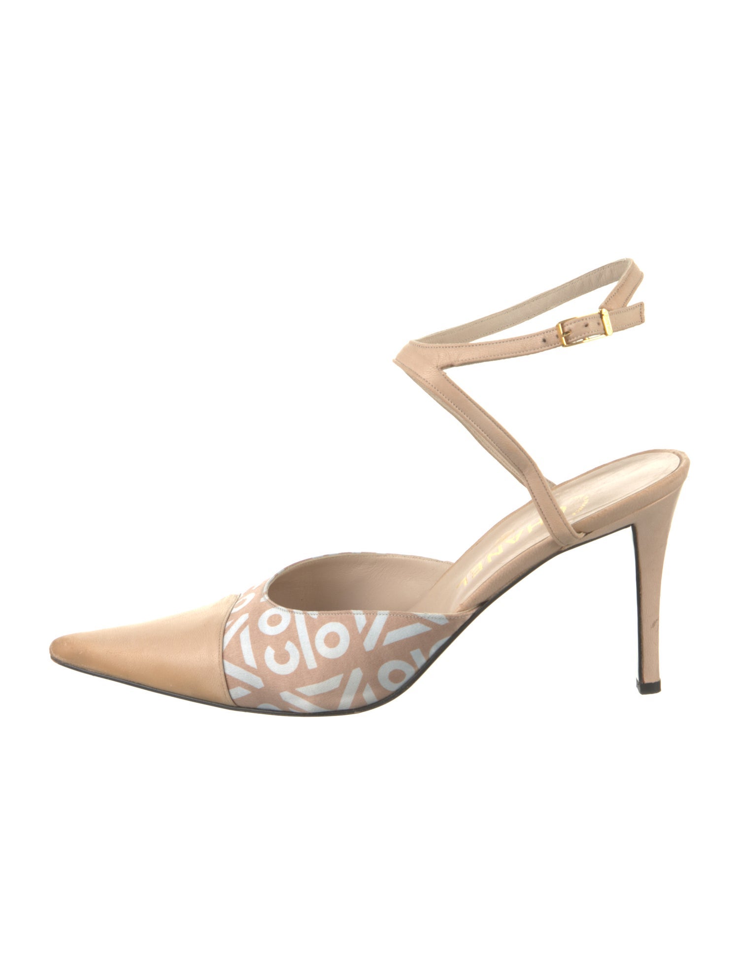 Chanel Interlocking CC Logo Leather Slingback Pumps