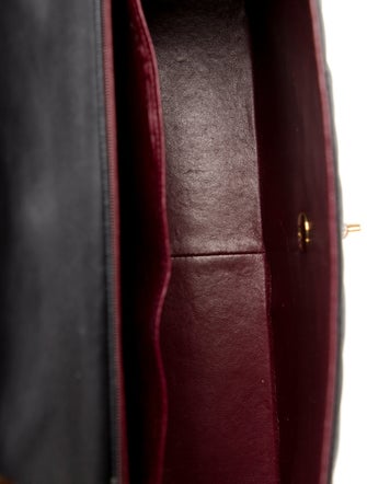 Chanel Classic Jumbo XL Maxi Flap Bag