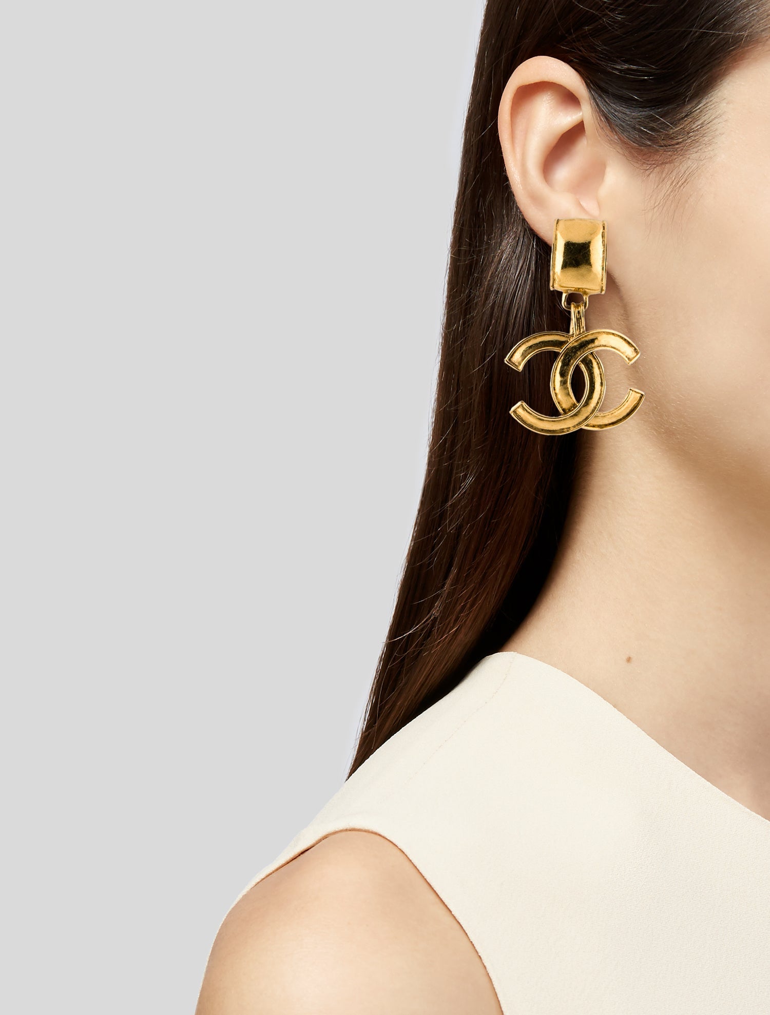 Chanel Vintage CC Drop Clip-On Earrings