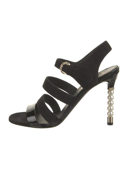 Chanel Chain-Link Accent Suede Slingback Pumps