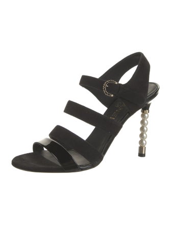 Chanel Chain-Link Accent Suede Slingback Pumps