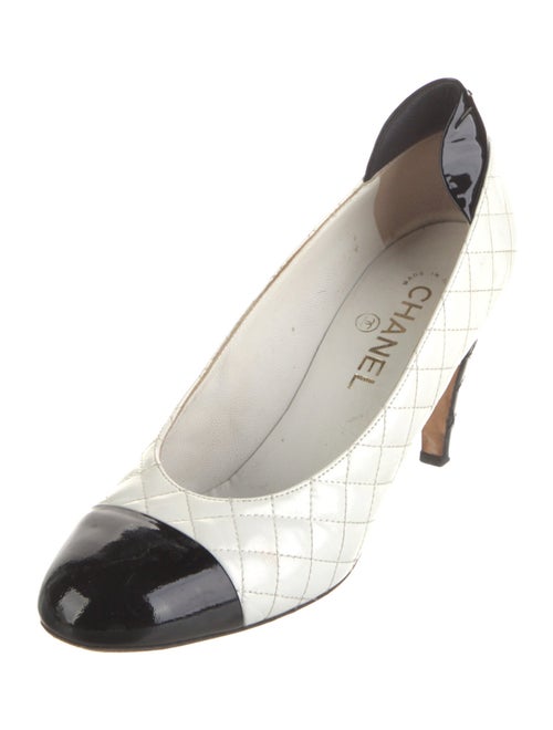 Chanel Interlocking CC Logo Leather Slingback Pumps