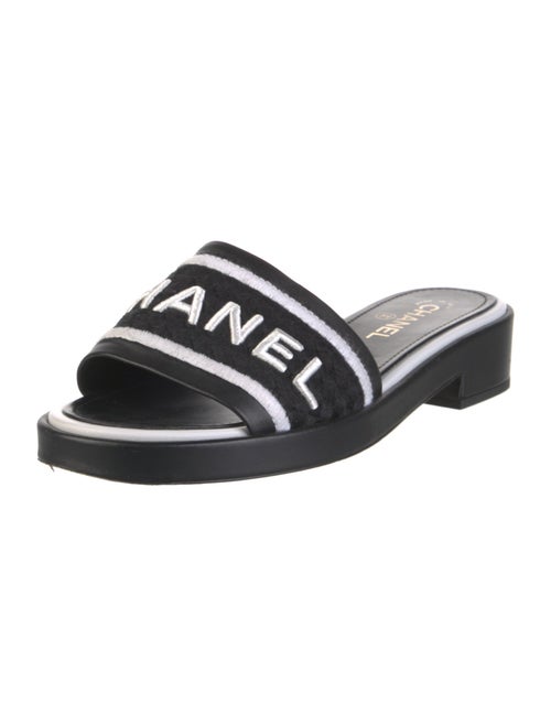 Chanel 2021 Interlocking CC Logo Slides