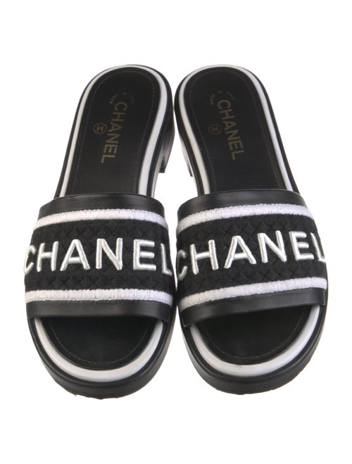 Chanel 2021 Interlocking CC Logo Slides